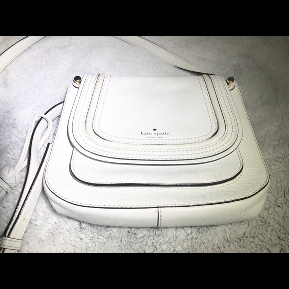 kate spade Handbags - Kate Spade Crossbody Bag